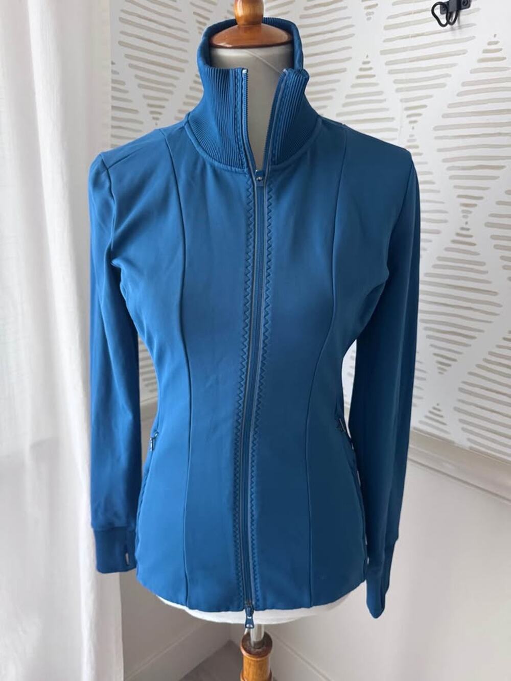 Athleta Women’s Small Blue Ridge Athletic Athleisure Jacket